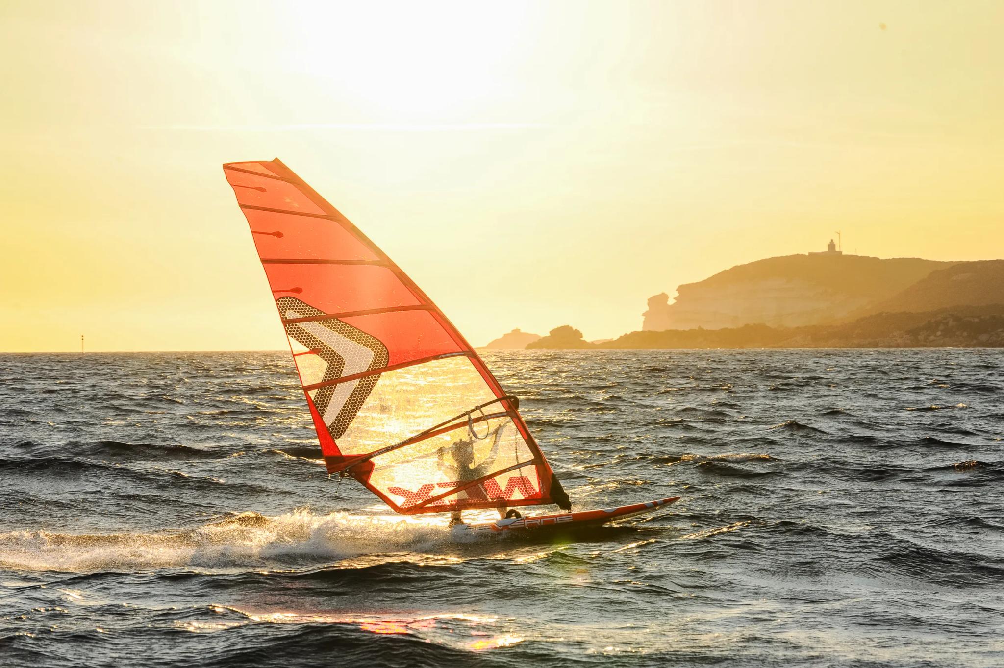 Location de planche à voile pour pro à Bonifacio
